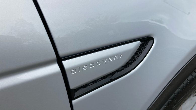 Land Rover Discovery Sport 2.0 D200 Landmark 5dr Auto [7 Seat] Diesel Station Wagon